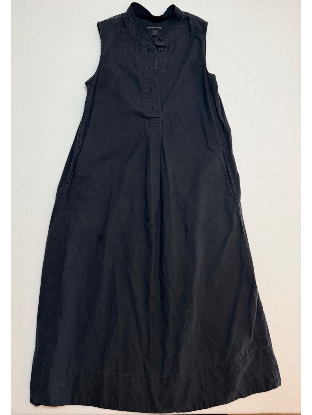 Banana Republic Petite XS Black Sleeveless Cotton Dress